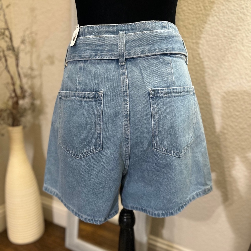NWT! Wishlist High-Waisted Denim Shorts - Picture 13 of 14
